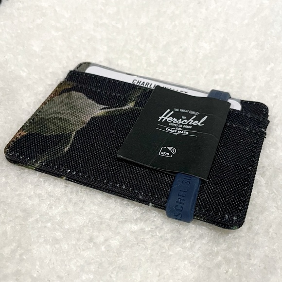 HERSCHEL Charlie RFID Wallet - Jungle Floral Green - Picture 2 of 5